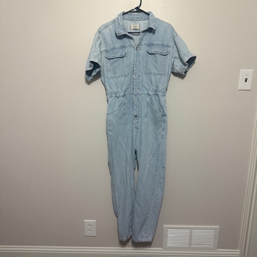 We The Free People Light Wash Denim Short Sleeve Button Front Jumpsuit Medium - Picture 10 of 13